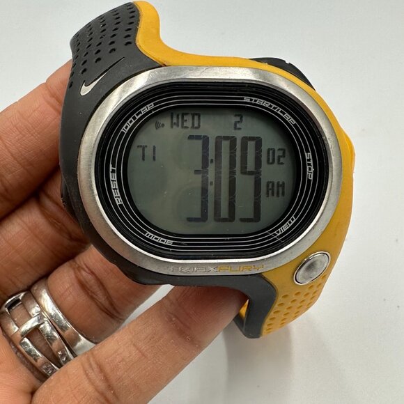 Nike Triax Fury Digital Watch Men Black Yellow Backlight Dial New Battery - Picture 1 of 12